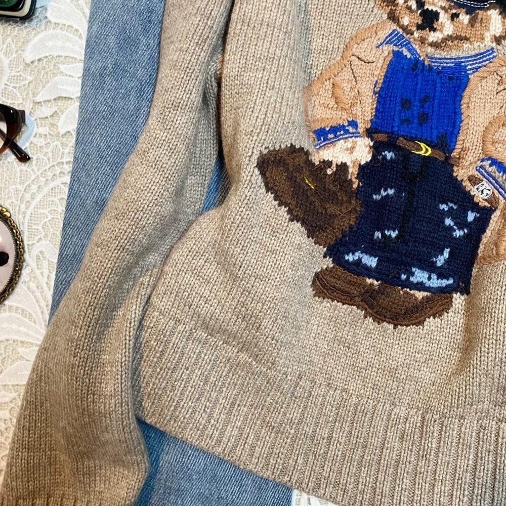 Original Brown Bear Pattern Crew Neck Sweater Wom… - image 3